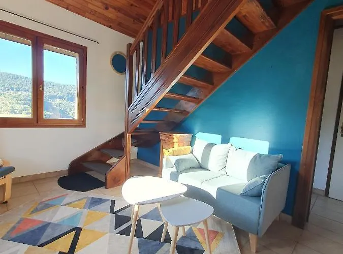 Le Chant Du Loriot Apartment *