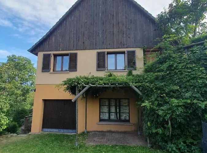 Le Chant Du Loriot Apartment