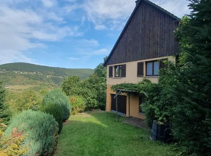 Le Chant Du Loriot Apartment *